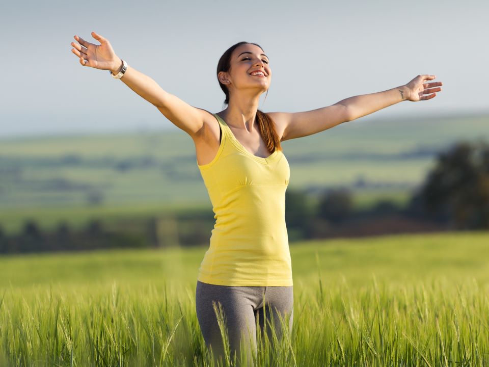 Health Essentials Supplements for a Happier and Healthier 2024